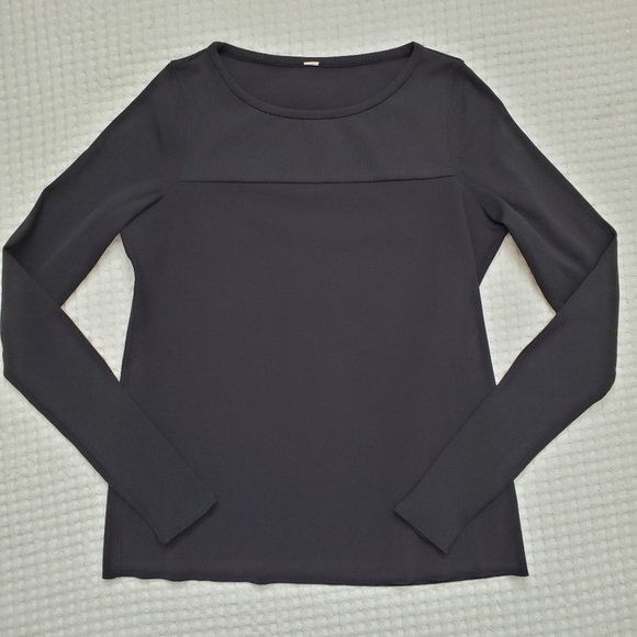 lululemon athletica Tops - 🥳SALE🥳 Lululemon black long sleeve top